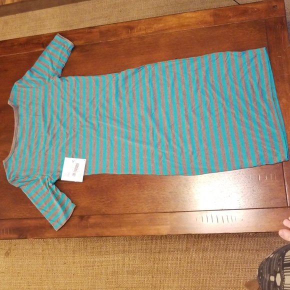 Julia Dress - Picture 2 of 4